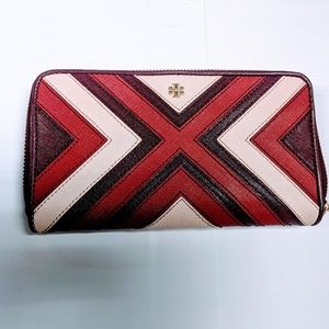 Tory Burch wallet